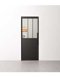 Taatsdeur 3 vaks met XL kickplate op maat gemaakt